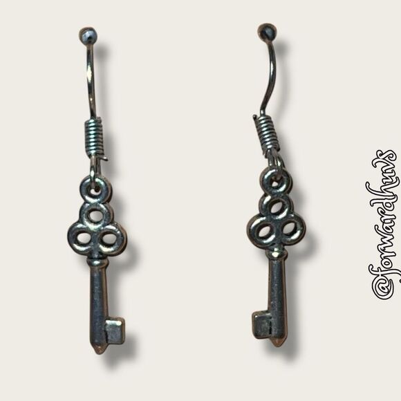 Bundle Sale 3 for $15 | Old Fashioned Style Silver-Tone Key Dangle Earrings - Picture 1 of 8